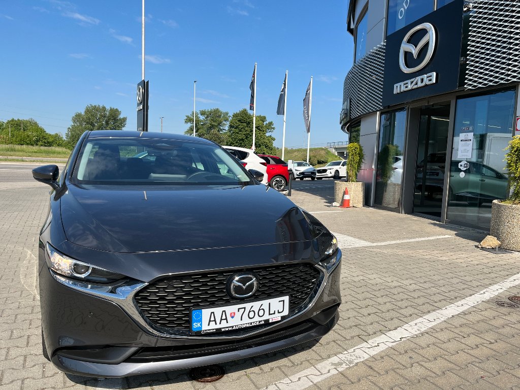 Mazda 3