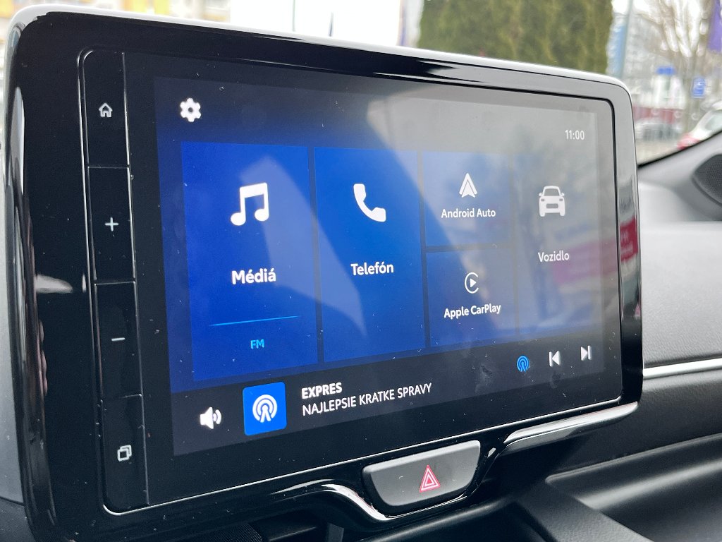 Mazda 2 Hybrid