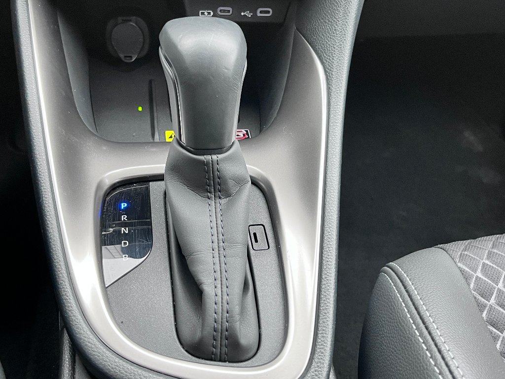 Mazda 2 Hybrid