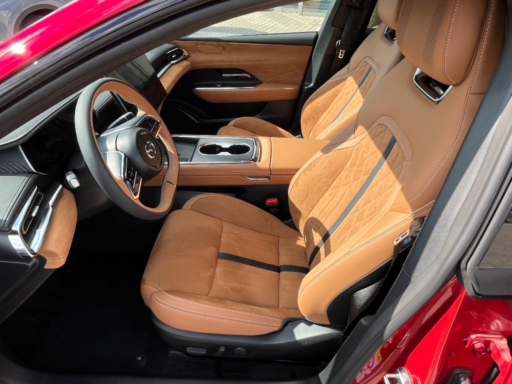 Mazda 6e