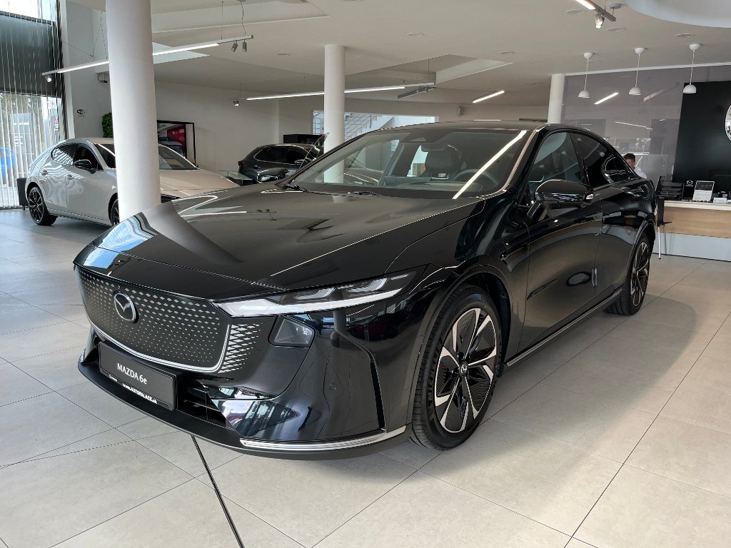Mazda 6e