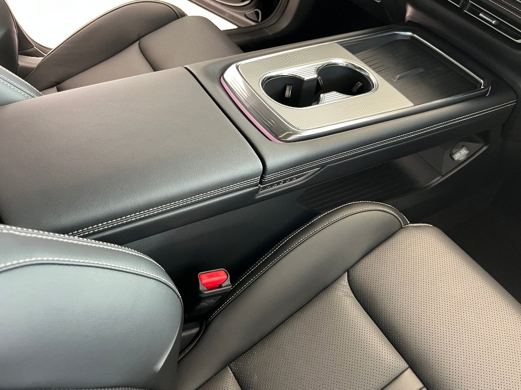 Mazda 6e
