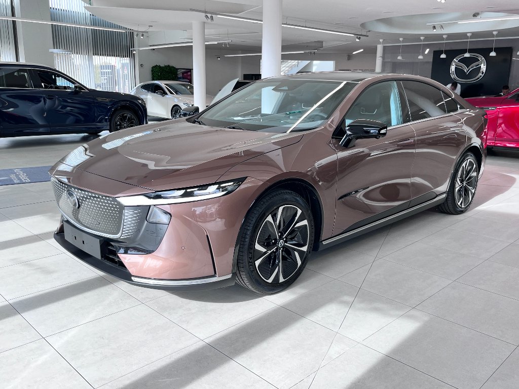 Mazda 6e