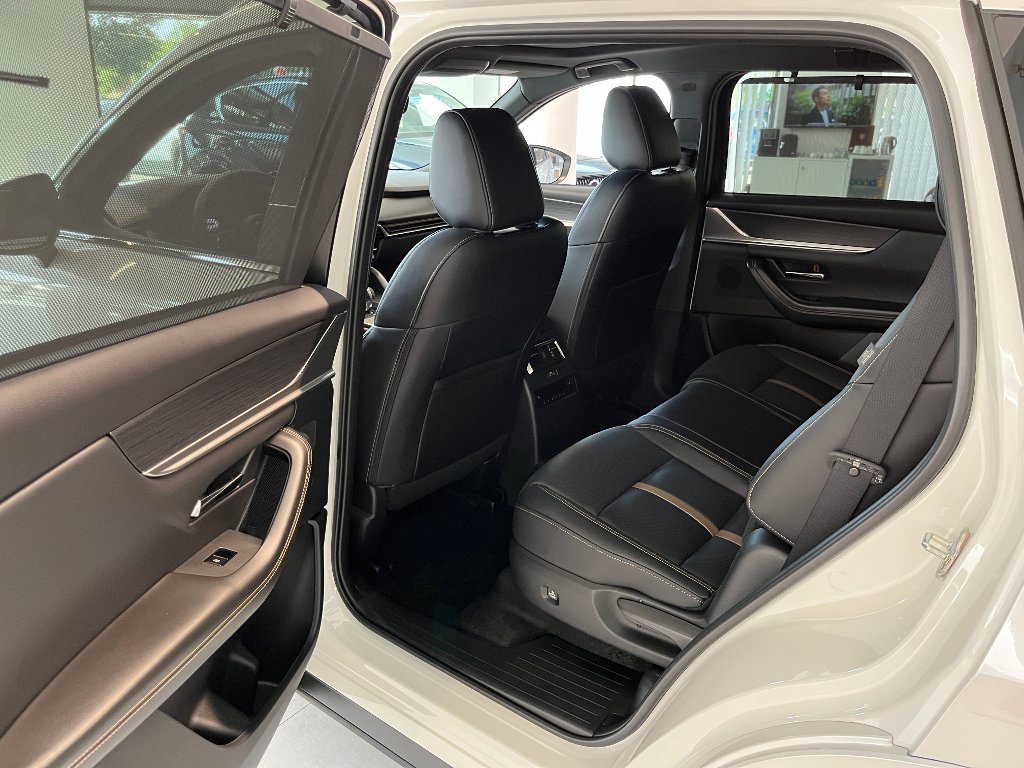 Mazda CX-80